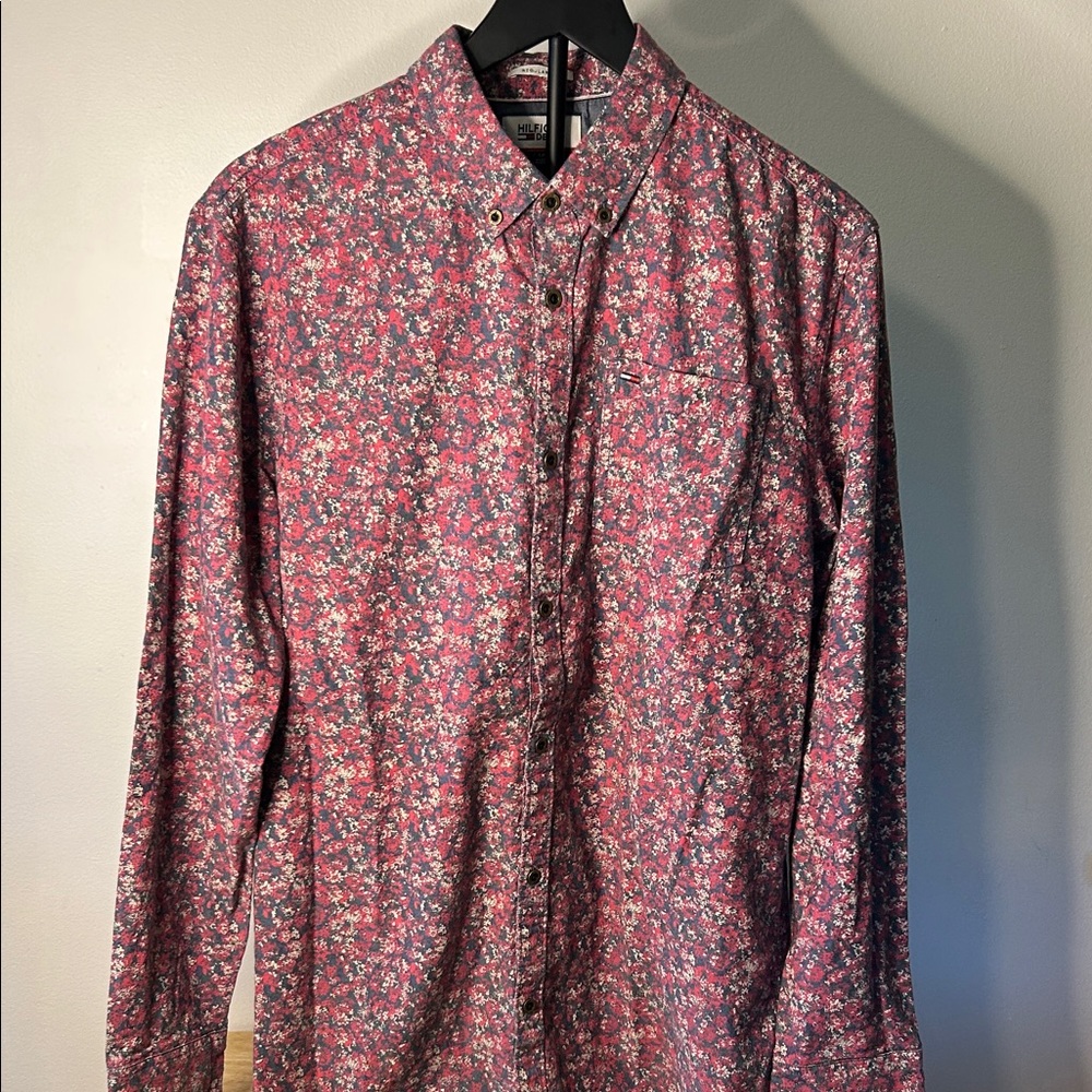 Tommy Hilfiger Red Floral Casual Button Down Shirt